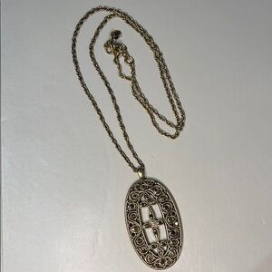 Lucky Brand Gold Pendant Necklace